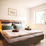 公寓 Moselzeit - Moderne Mit Terrasse Und Burgblick *