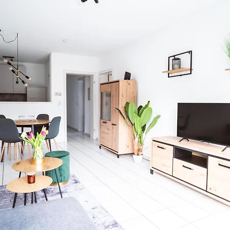 Moselzeit - Moderne Mit Terrasse Und Burgblick 아파트