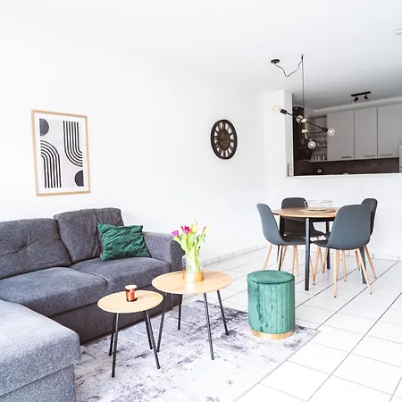 Moselzeit - Moderne Mit Terrasse Und Burgblick Daire